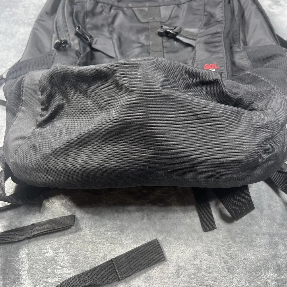 Eddie Bauer Guide Backpack Adventurer 30L Black Bag Hiking Travel Laptop Unisex‎